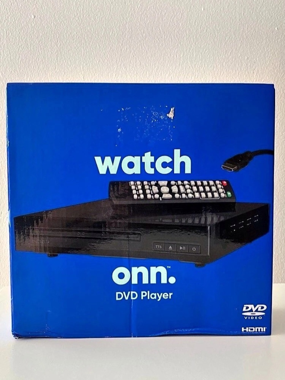 onn. HDMI player with remote